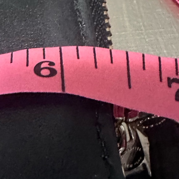 Coach black leather double zip-around wallet hang tag - Picture 9 of 9